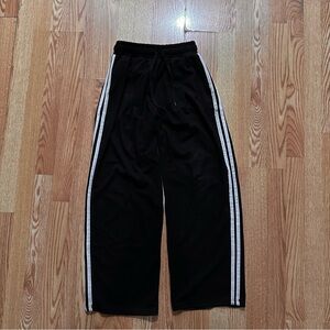 Black Baggy Pleated Striped Sweatpants